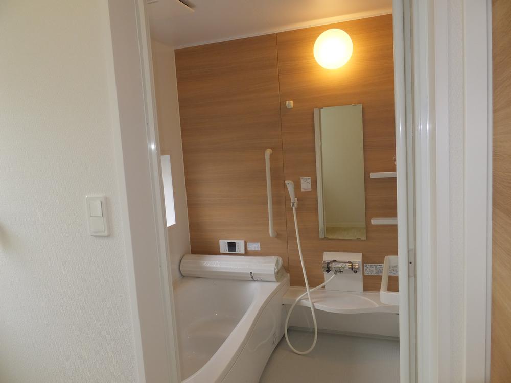 Bathroom. Indoor (11 May 2013) Shooting