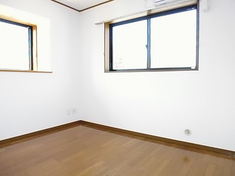 Other room space. Flooring of the room