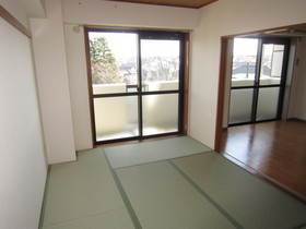 Living and room. Japanese-style room 6 quires