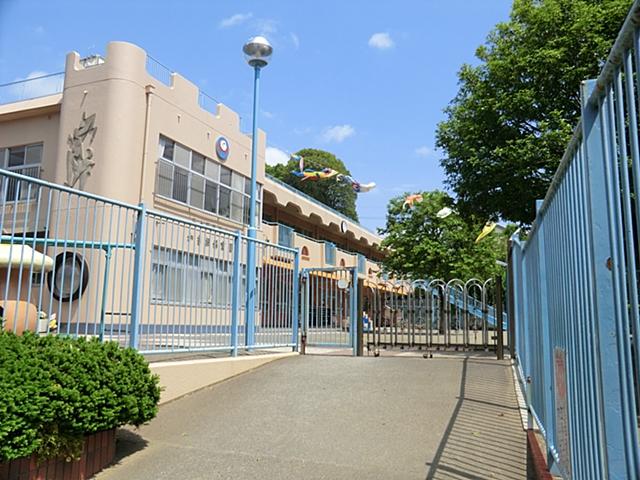 kindergarten ・ Nursery. It is very encouraging for the two-earner of the married couple and there is a nursery school near 500m to Kakio nursery.