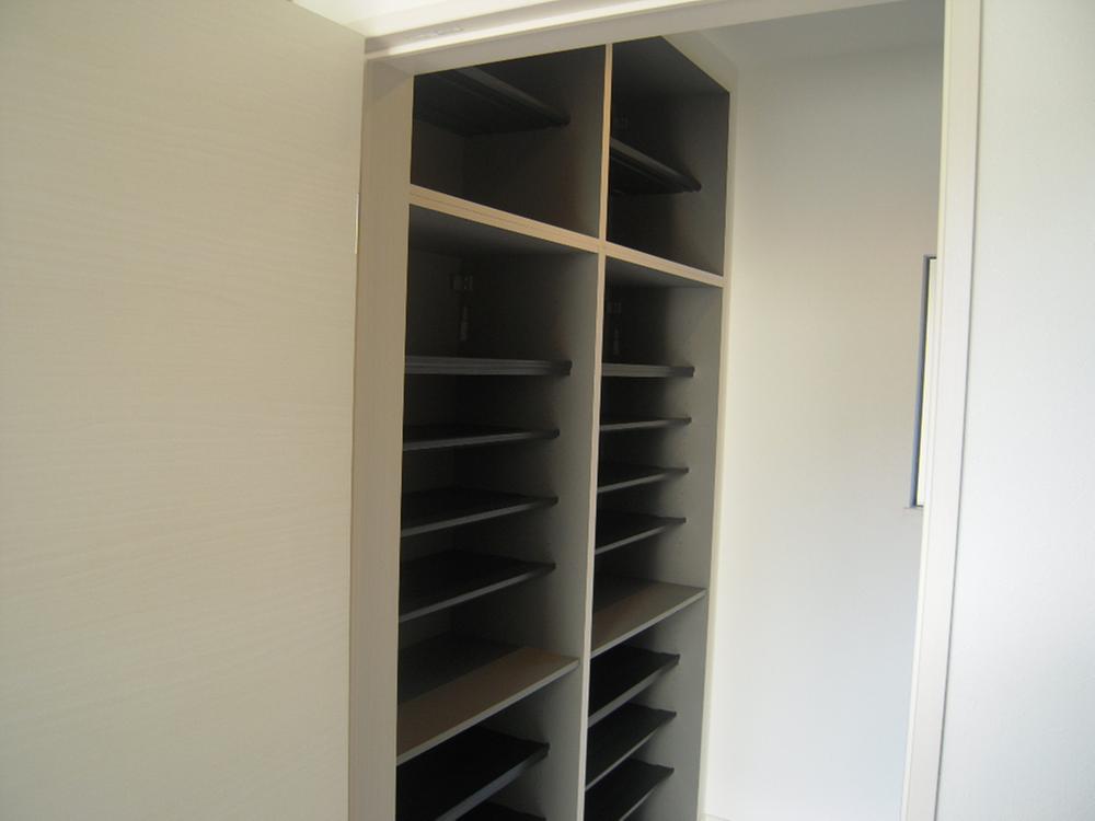 Receipt. Shoes in cloak other, Abundance of storage is also proud