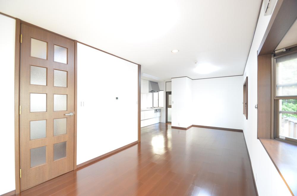 Living. Is a beautiful living room renovation completed ☆