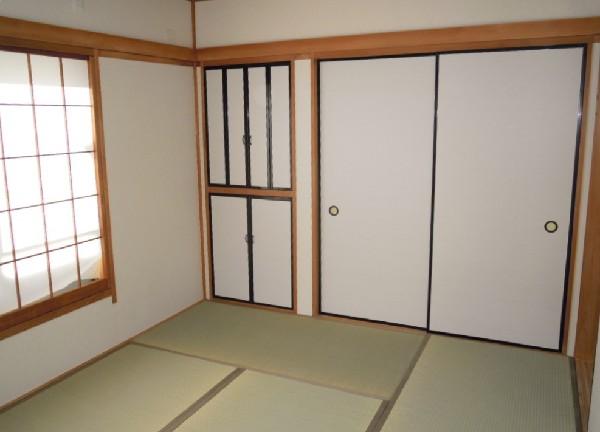 Non-living room. First floor Japanese-style room and, Is its storage. 