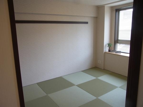 Non-living room. Stylish Ryukyu tatami