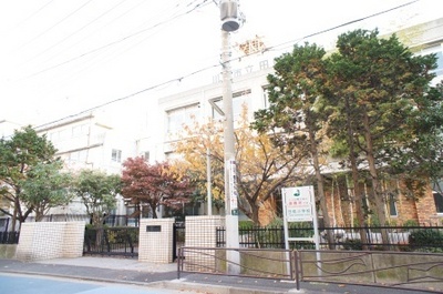 Primary school. 325m to Kawasaki Tatsuta Island elementary school (elementary school)