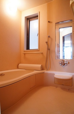 Bath. Guests can indulge in a leisurely bath time in one tsubo bath ☆