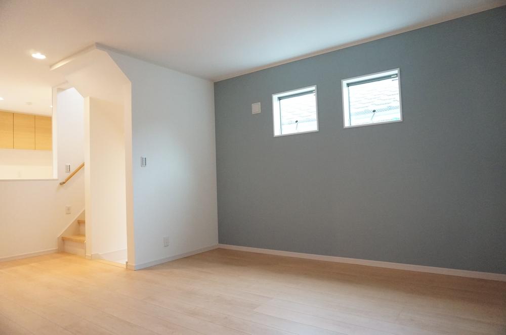 Living. 17.2 Pledge of LDK