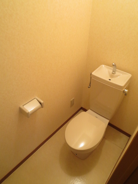 Toilet.  ☆ toilet ☆