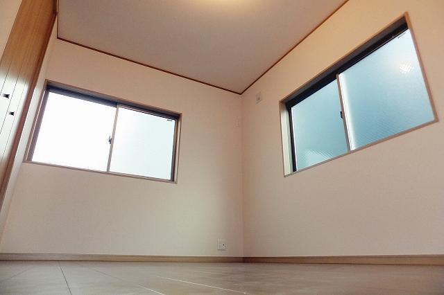 Non-living room. Indoor (December 29, 2013) Shooting