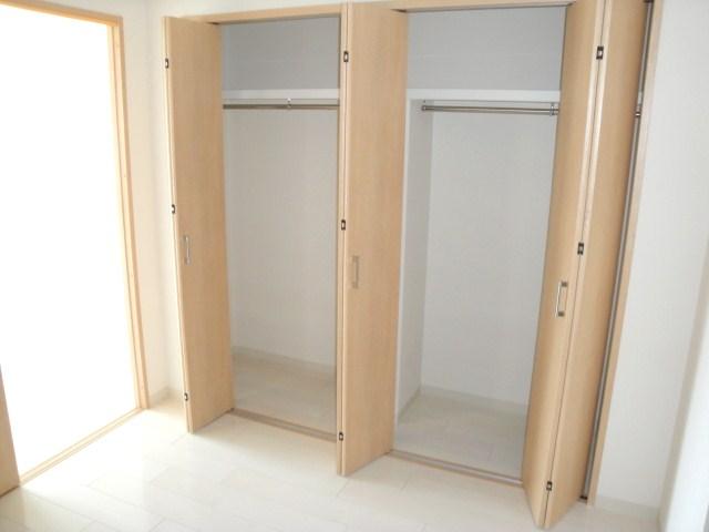 Non-living room. Indoor (September 2013) Shooting