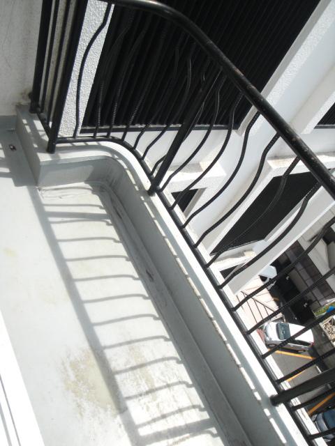 Balcony. Local (September 2013) Shooting