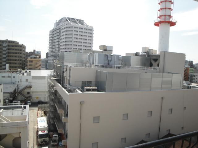 View photos from the dwelling unit. View from local (September 2013) Shooting