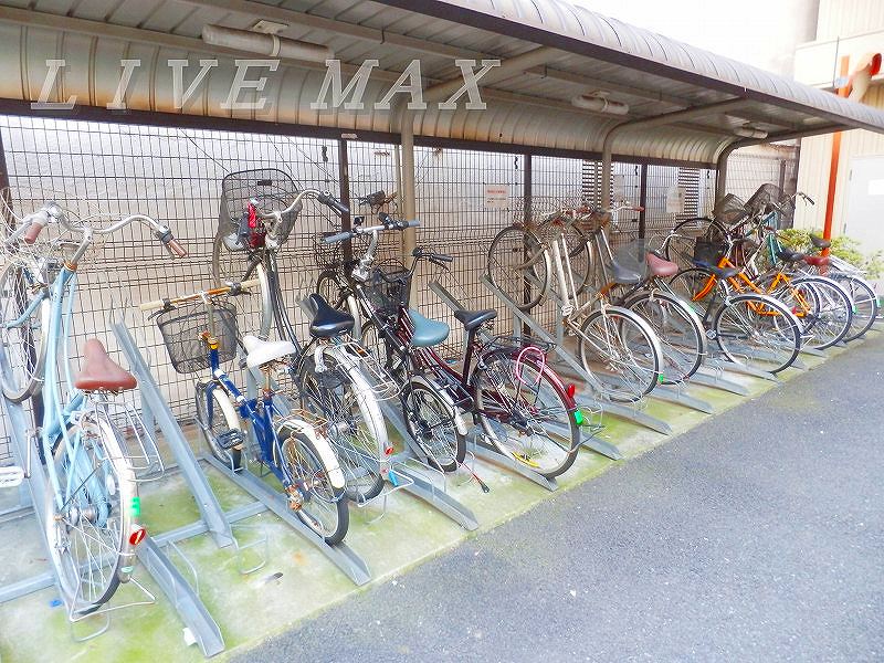 Other common areas. Bicycle-parking space