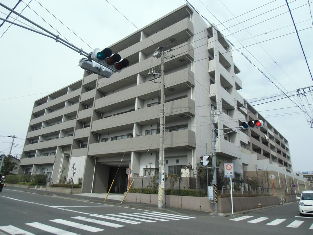 Local appearance photo. Local (March 2013) Shooting