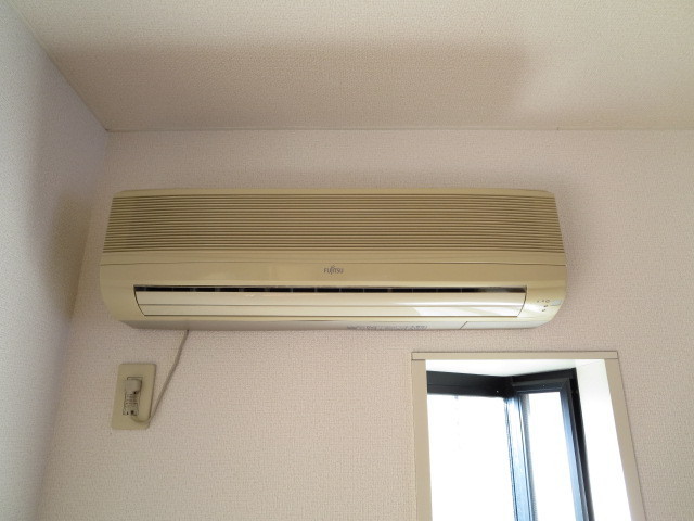 Other Equipment.  ☆ Air conditioning ☆ 