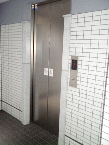 Other common areas. Elevator