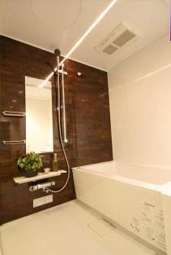 Toilet. Completed image view