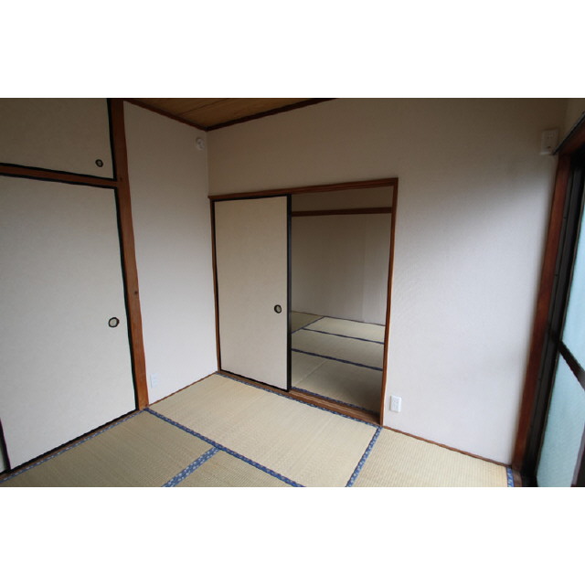 Living and room. I Japanese is still Japanese-style room! !
