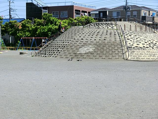 park. It is a photograph of 850m Oda park until Oda park. It is a large park