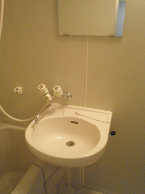 Washroom.  ☆ Wash basin ☆