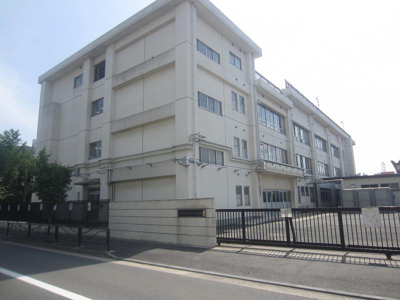 Primary school. Watarida up to elementary school (elementary school) 993m