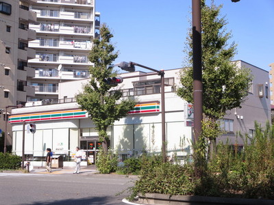 Convenience store. Seven-Eleven Kawasaki Satsuki Bridge store up (convenience store) 217m