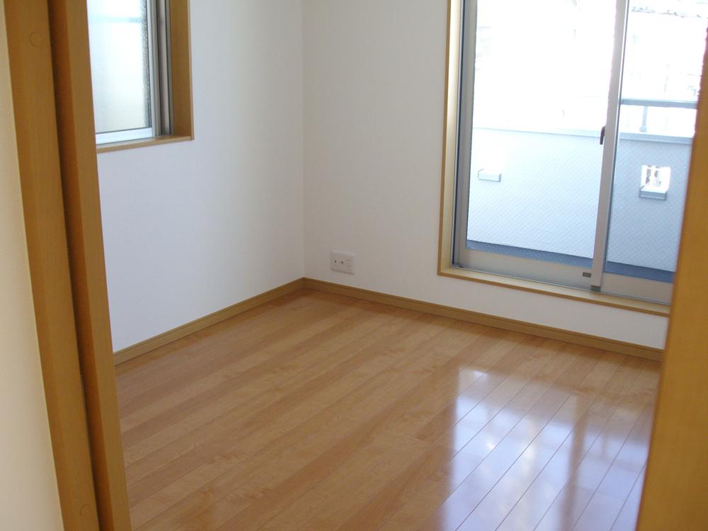 Non-living room. Indoor (September 2013) Shooting