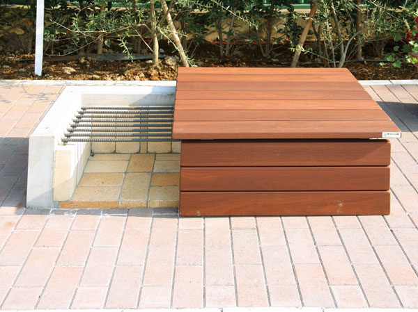 earthquake ・ Disaster-prevention measures.  [Was introduced with the aim of further peace of mind, "disaster prevention" equipment] Based on the Great East Japan Earthquake of experience, In even more peace of mind and stance, Adoption of disaster prevention facilities defend the pleasant everyday family. (Photo stove combined bench ※ Same specifications)