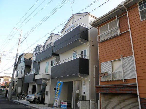 Local photos, including front road