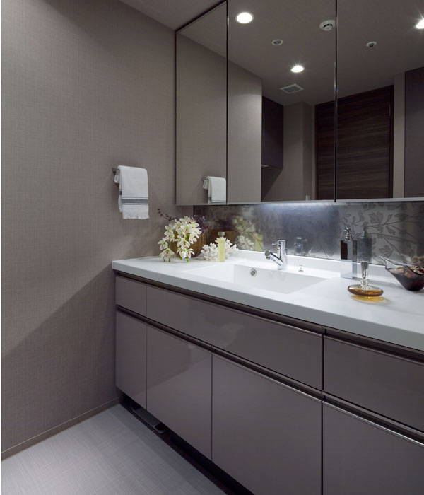 Bathing-wash room.  [Powder Room] Elegant and beautiful bowl in the powder room, It has adopted the artificial marble-integrated counter. And pulled out a faucet, Cleaning of the bowl is easy.