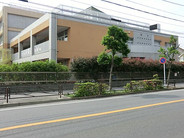 kindergarten ・ Nursery. Kawanakajima 600m to nursery school