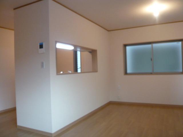 Living. 2013 December 17, shooting 1 Building