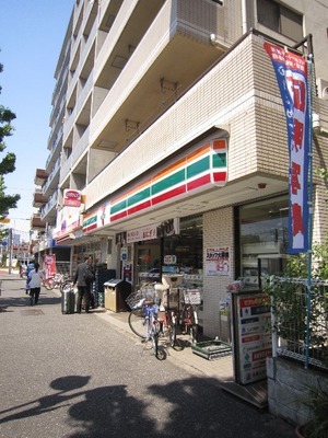 Convenience store. Seven-Eleven Kawasaki Oiwake store up (convenience store) 38m