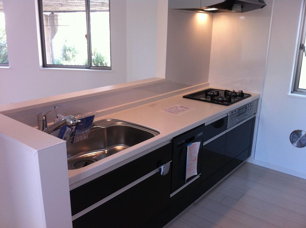 Same specifications photo (kitchen). Same specifications Dishwasher with