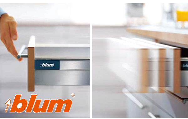 Kitchen.  [Drawer Bull motion with function] Adopt a luxury hardware that Blum of Austria was developed. Speed ​​fell in the middle by pressing strongly pull the, Close to quiet with "Bull Motion" feature. (Same specifications)