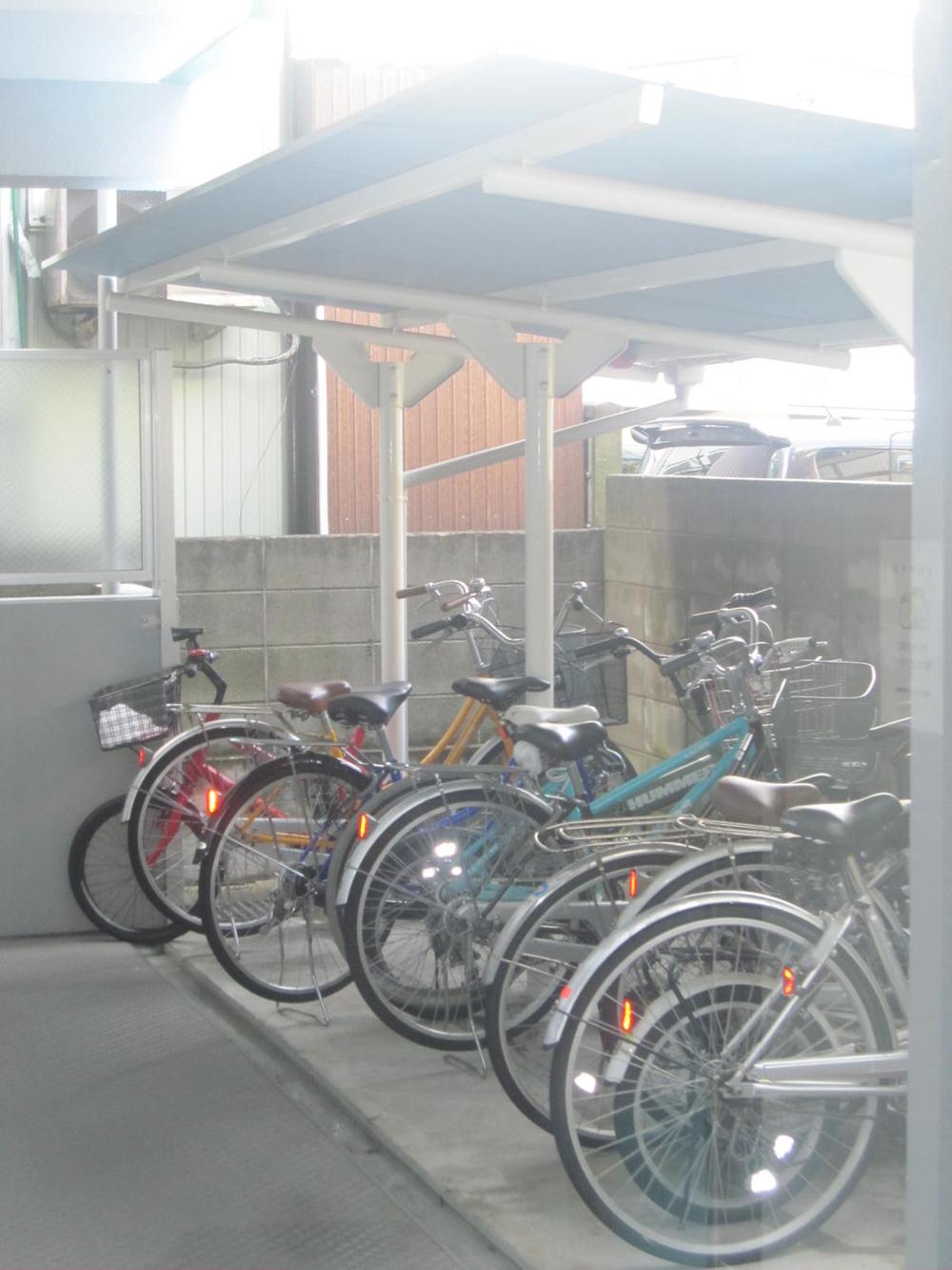 Other common areas. On-site bicycle parking lot.