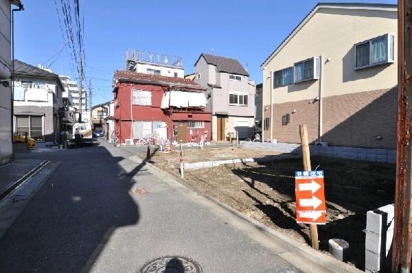 Local appearance photo