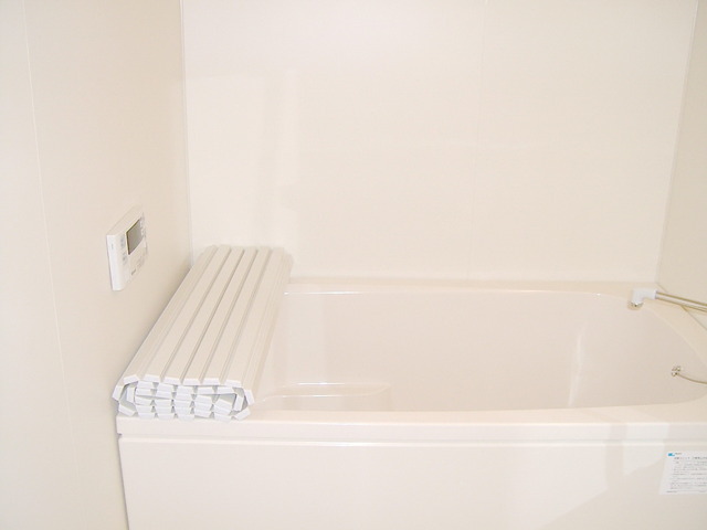 Bath. ※ Same building another room photo bathroom