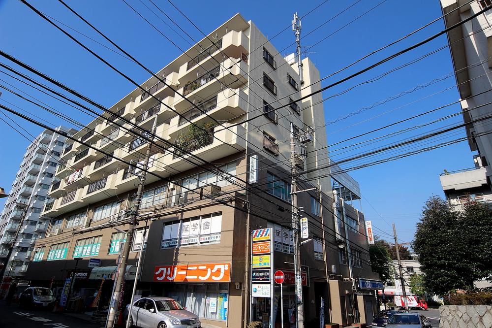 Local appearance photo. The Company, It will be on the first floor of the building here.. Property is, Located on the 7th floor.