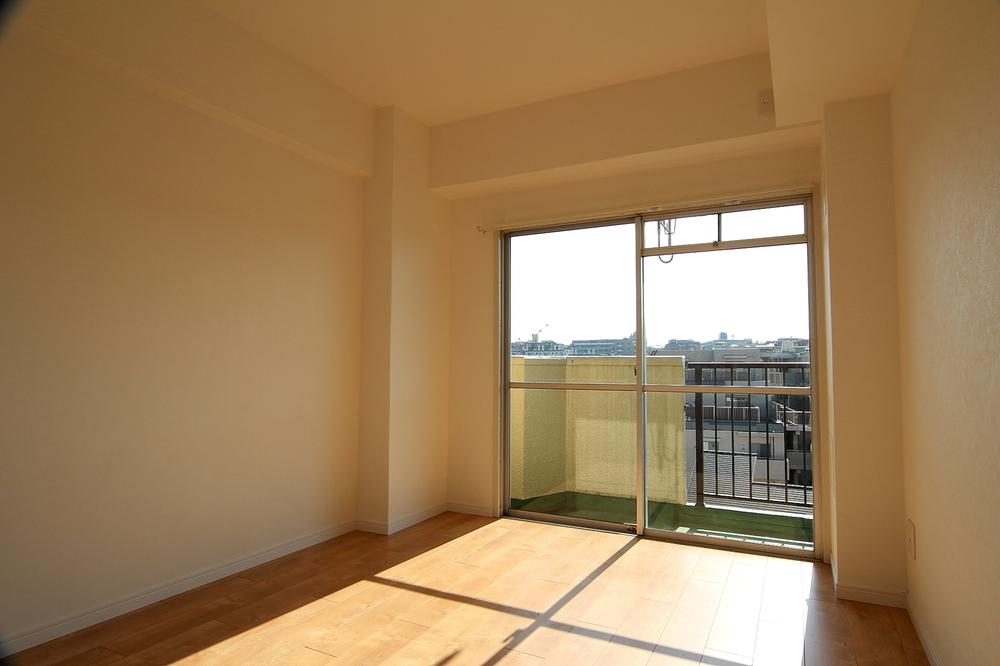 Non-living room