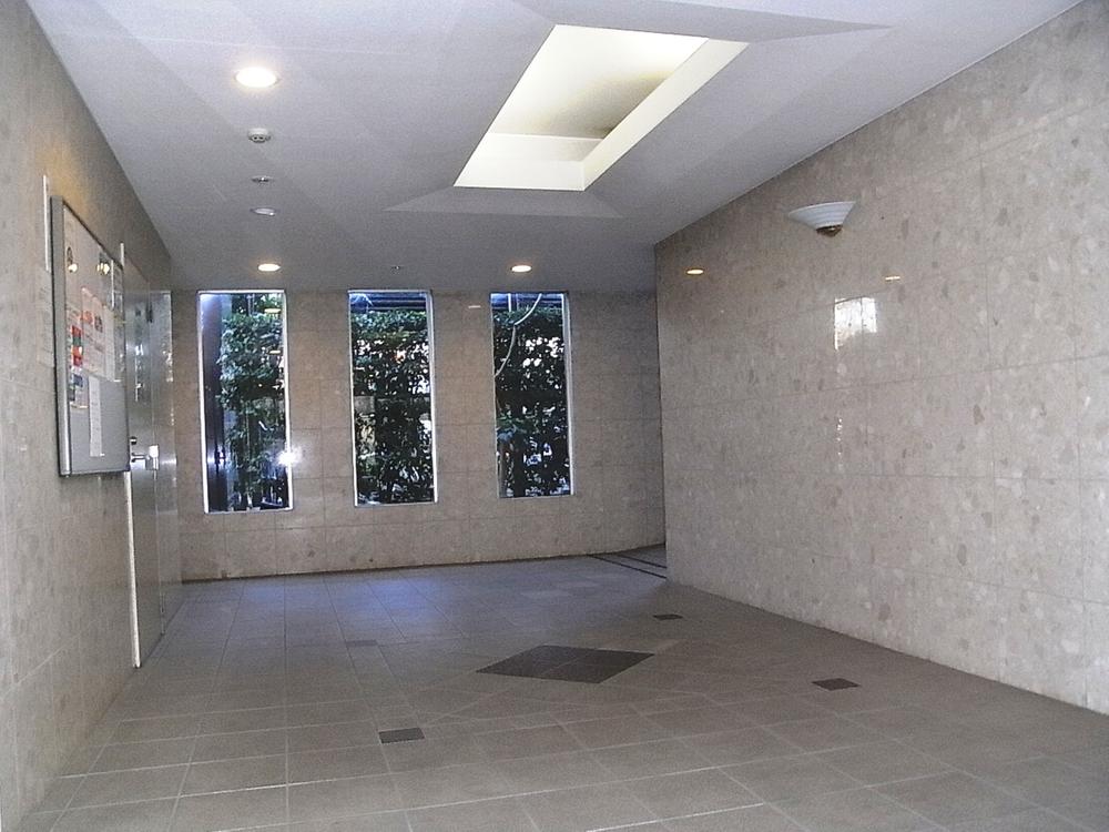 Entrance. Entrance hall