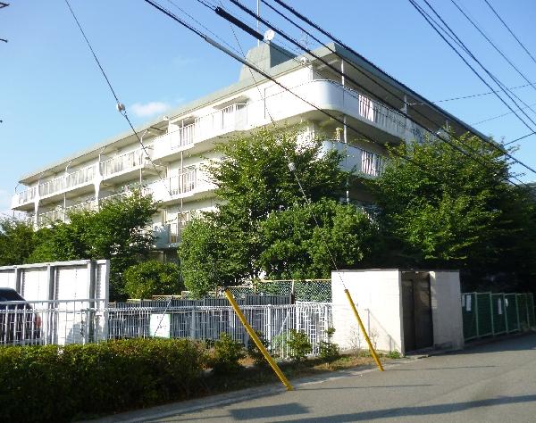 Local appearance photo. Shooting from the southwest side Miyamaedaira a 10-minute walk