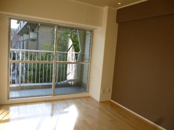Living. Mansion interior introspection Pictures - living shine of living accent Cross. Good per sun