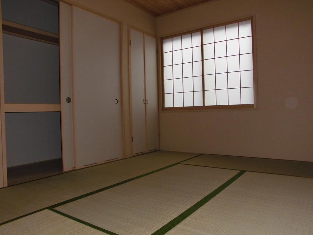 Non-living room. There is also a Japanese-style room! Same specifications Photos
