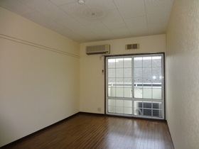 Living and room. The living room is a picture