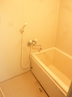 Bath. bus ・ Restroom
