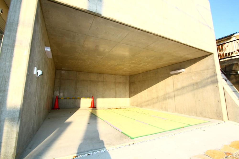 Parking lot. Since the underground garage is convenient to shopping in your car on a rainy day.