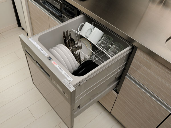 Kitchen.  [Dishwasher] Leave the place that can be in the machine, Reduce the burden of housework. Sanitary and water-saving effect was also standard equipment popular dishwasher can be expected.