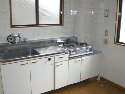 Kitchen. It's attractive and spacious kitchen space.