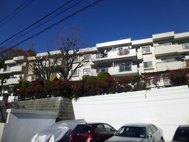 Local appearance photo. Low-rise apartment per day is good in the south terraced